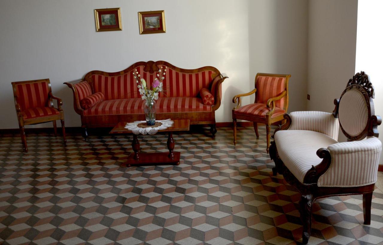 Garibaldi Residence In رييتي المظهر الخارجي الصورة